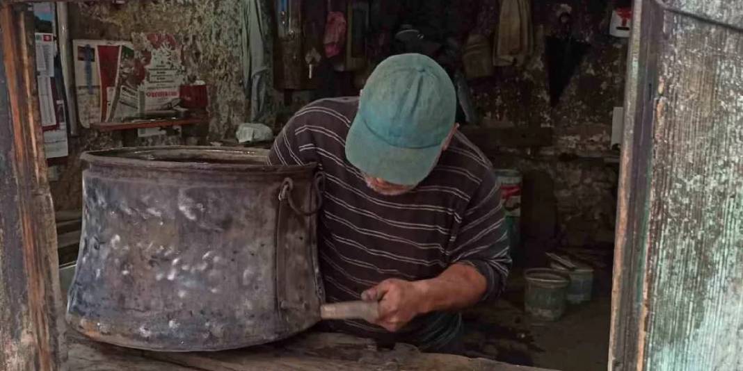 Kentte kalan son usta: Baba mesleği için teknolojiyle savaşıyor 3